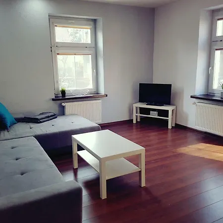 Apartament Szczawno-Zdroj * シュツァブノ・ズドルイ