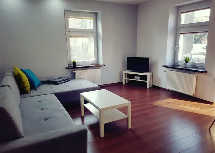 Apartament Szczawno-Zdroj * 스자브노-즈드로이